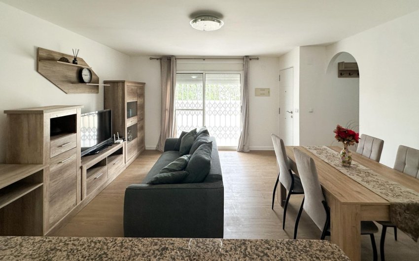 Resale - Duplex -
San Miguel de Salinas - Las Filipinas