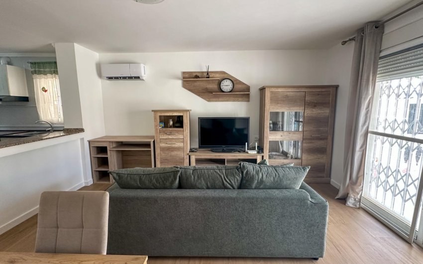 Resale - Duplex -
San Miguel de Salinas - Las Filipinas