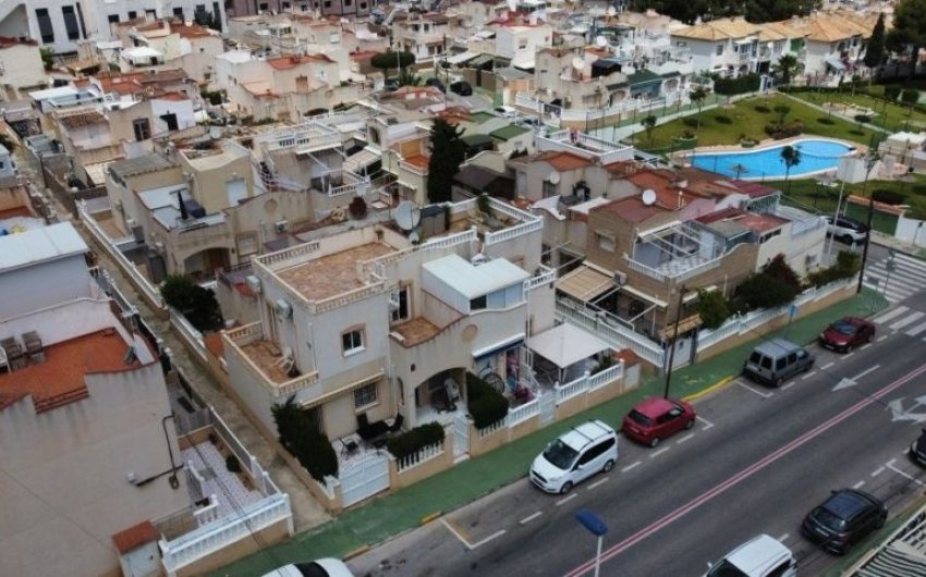 Resale - Duplex -
Torrevieja - Costa Blanca