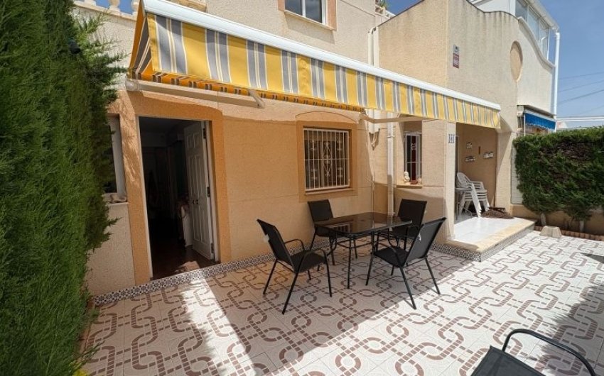Resale - Duplex -
Torrevieja - Costa Blanca