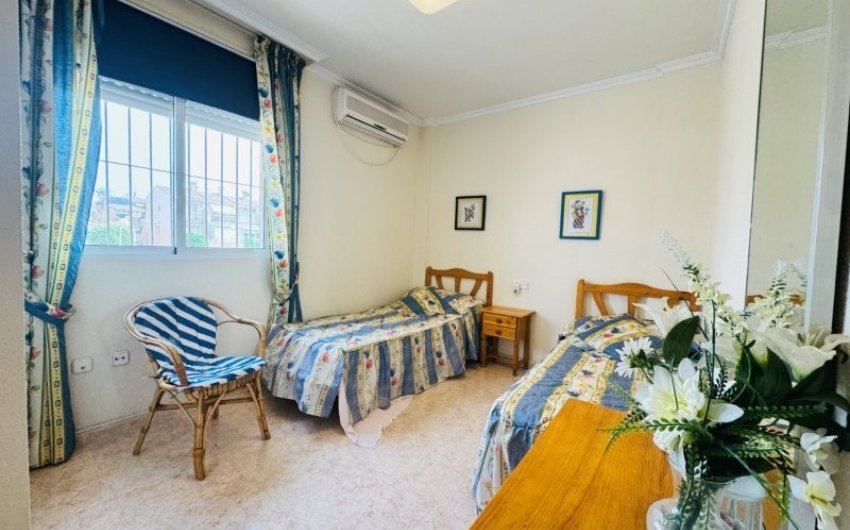 Resale - Duplex -
Torrevieja - Costa Blanca