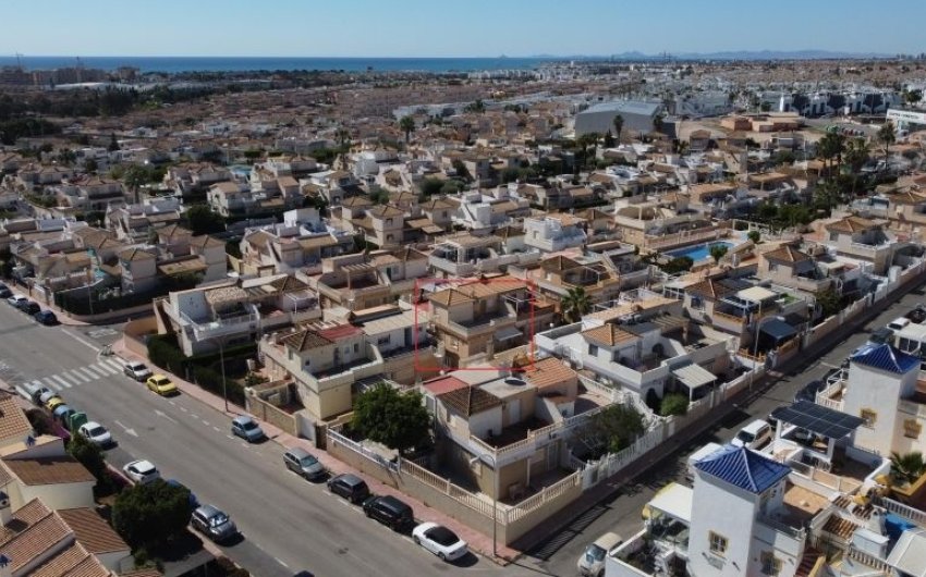 Resale - Duplex -
Torrevieja - Costa Blanca