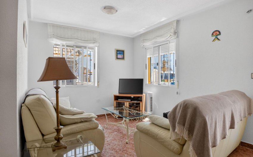 Resale - Duplex -
Torrevieja - La Siesta - El Salado - Torreta