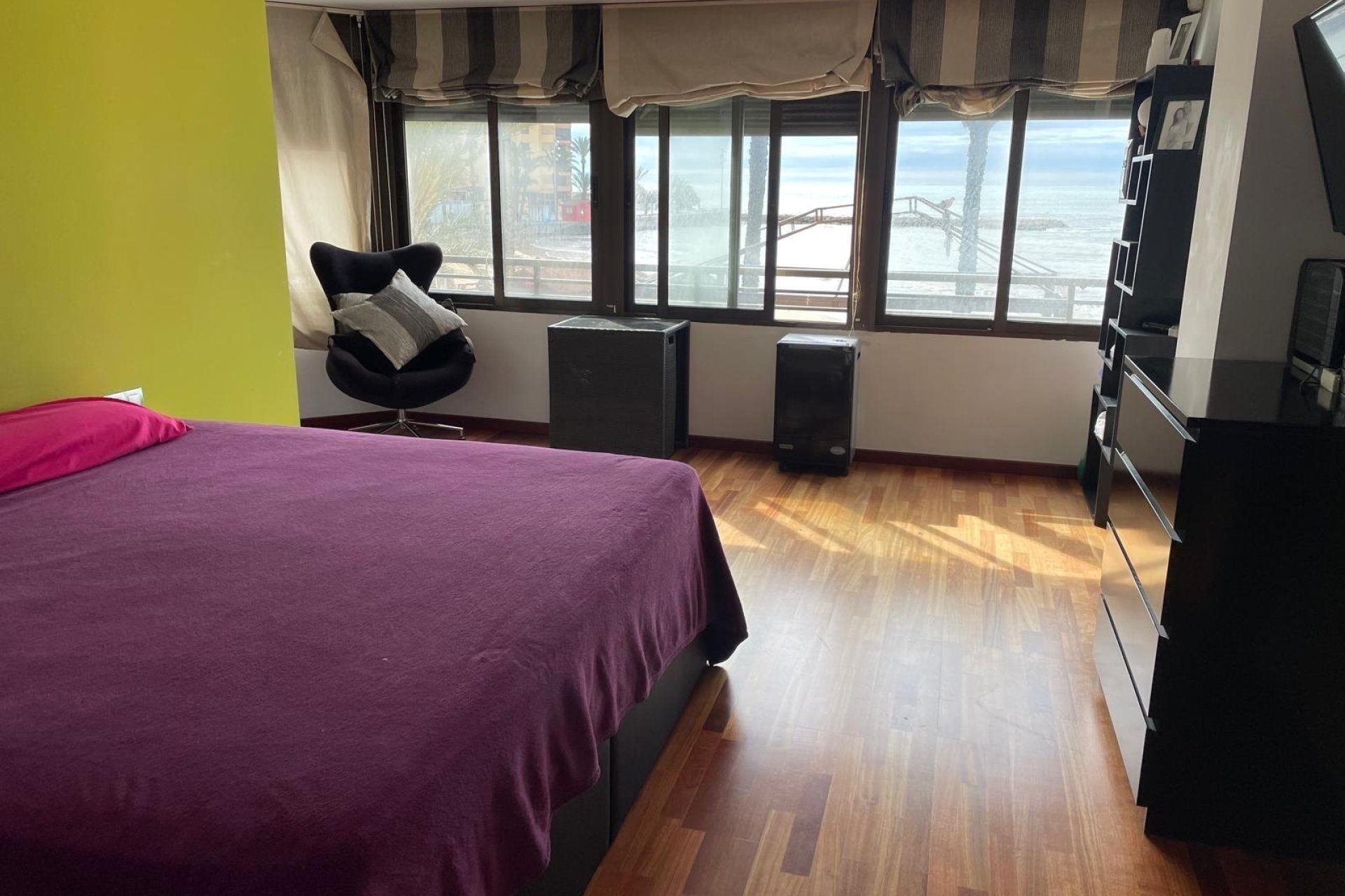 Resale - Duplex -
Torrevieja - Playa del Cura
