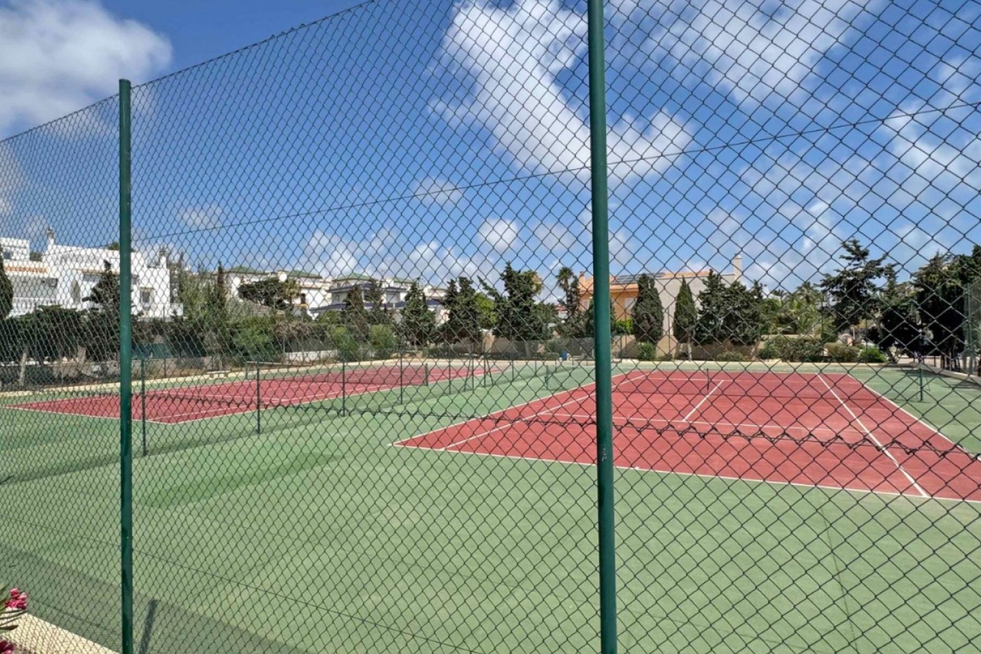 Resale - Duplex -
Torrevieja - Torrelamata - La Mata