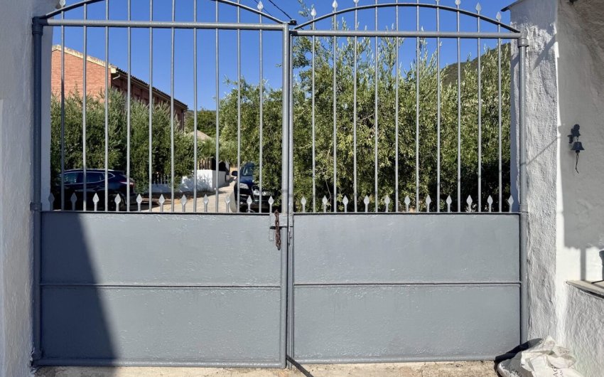 Resale - Finca -
Algarinejo - Inland