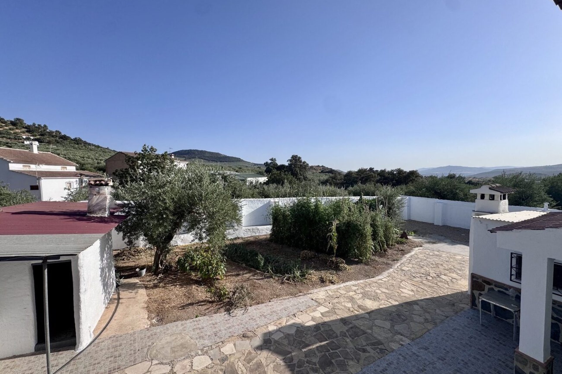 Resale - Finca -
Algarinejo - Inland