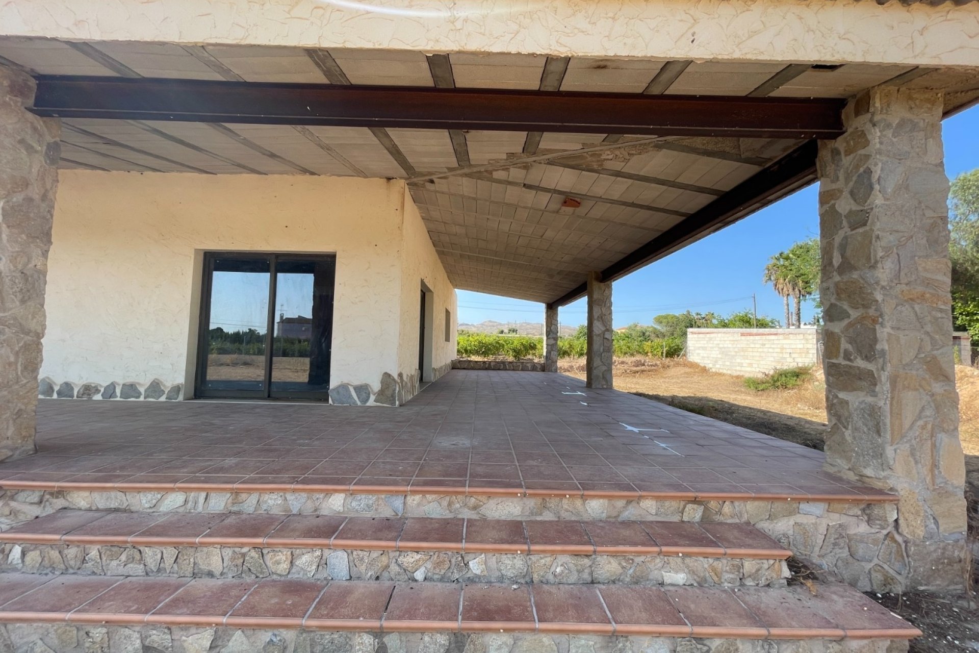 Resale - Finca / Country Property -
Elche - Matola