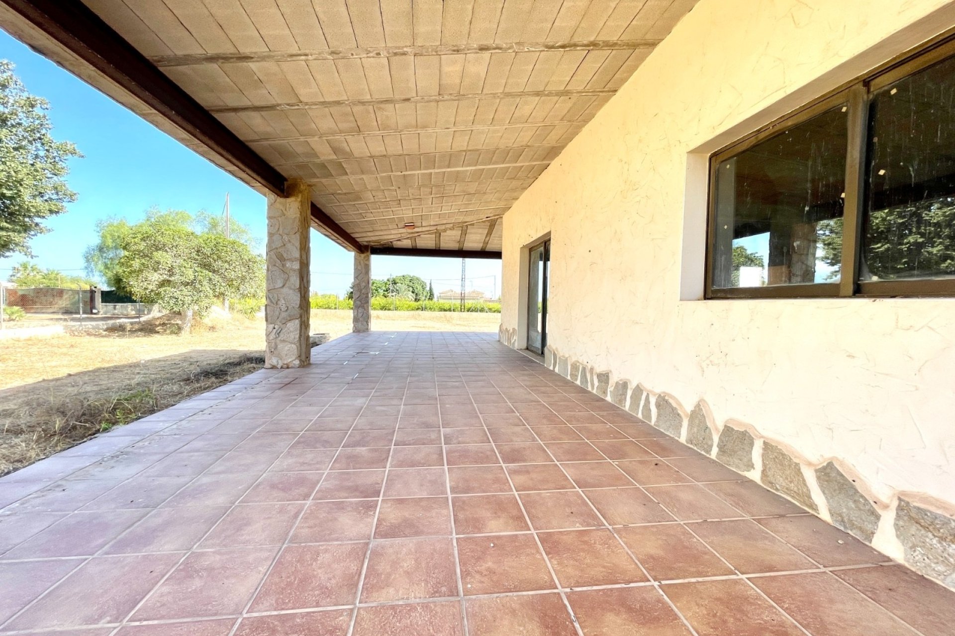 Resale - Finca / Country Property -
Elche - Matola