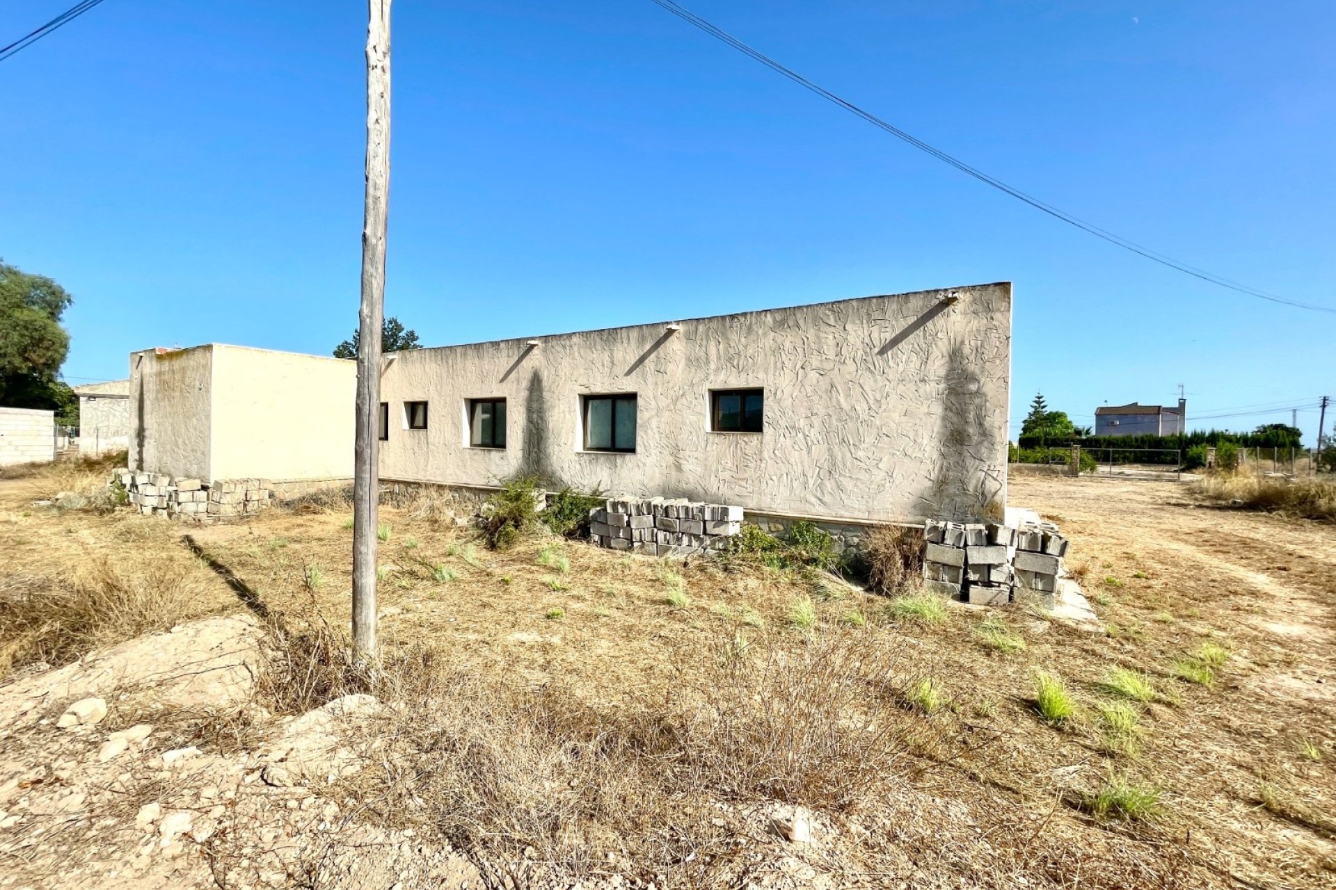 Resale - Finca / Country Property -
Elche - Matola