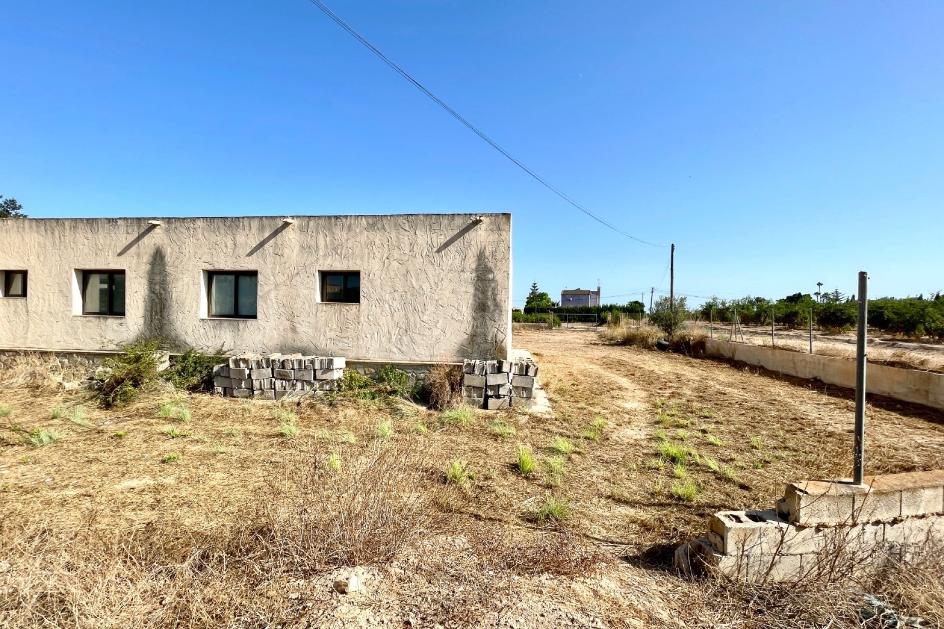 Resale - Finca / Country Property -
Elche - Matola