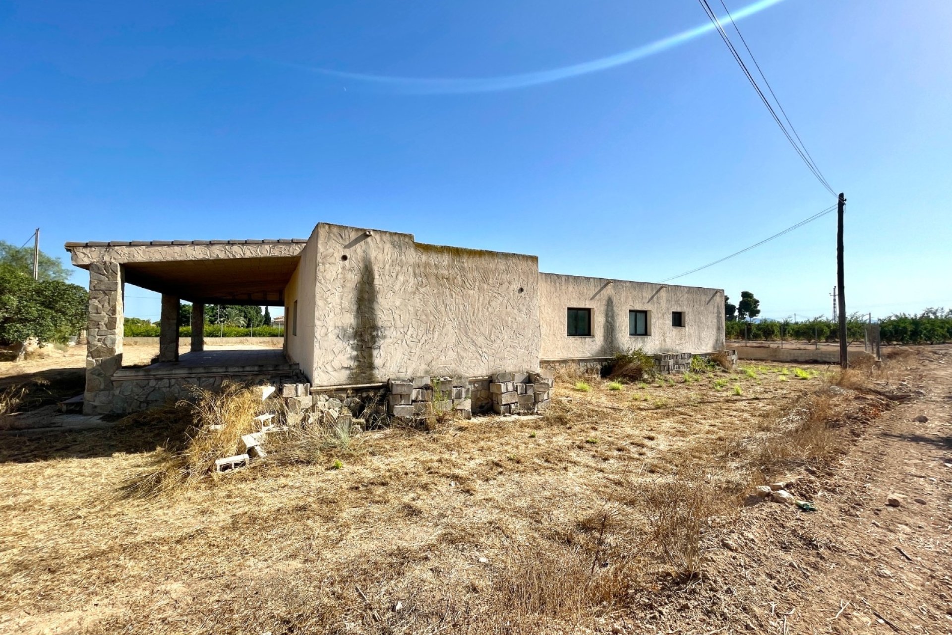 Resale - Finca / Country Property -
Elche - Matola