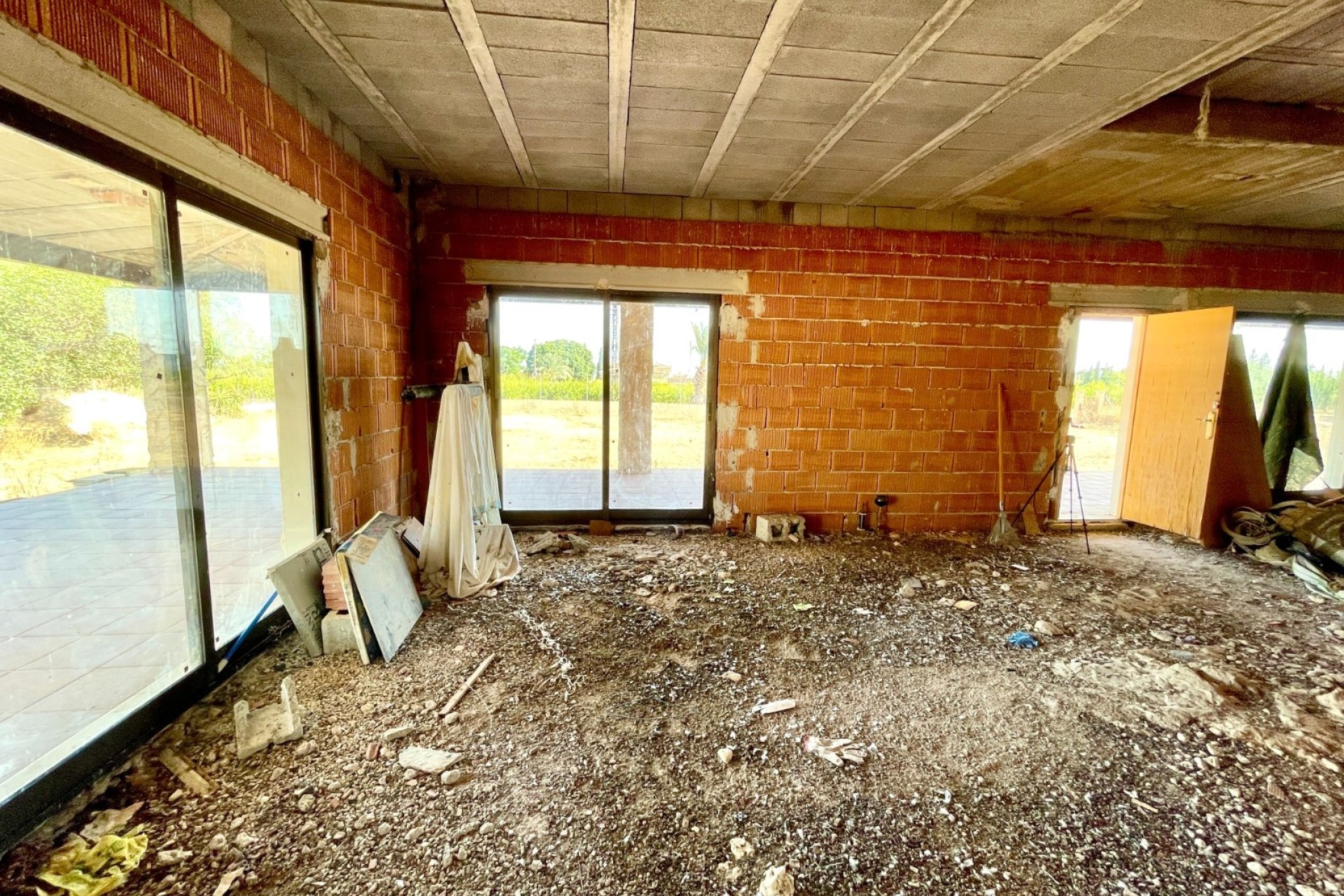 Resale - Finca / Country Property -
Elche - Matola