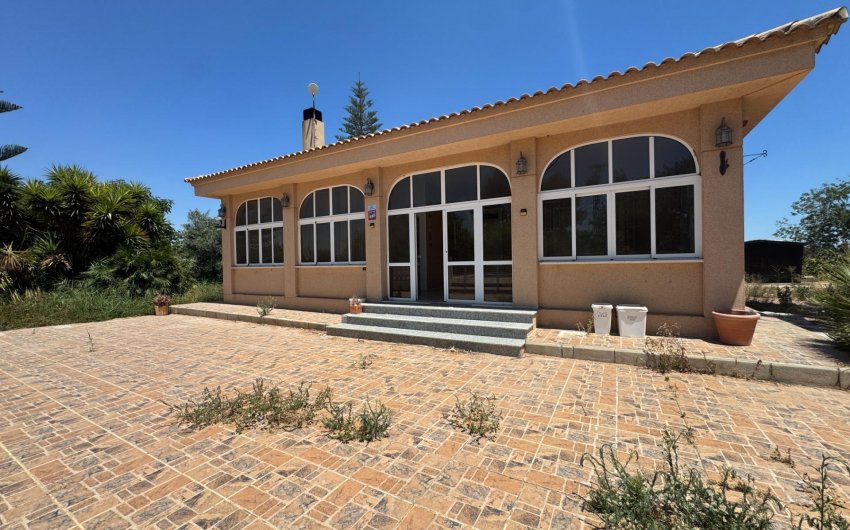 Resale - Finca -
Dolores - Comunidad Valenciana