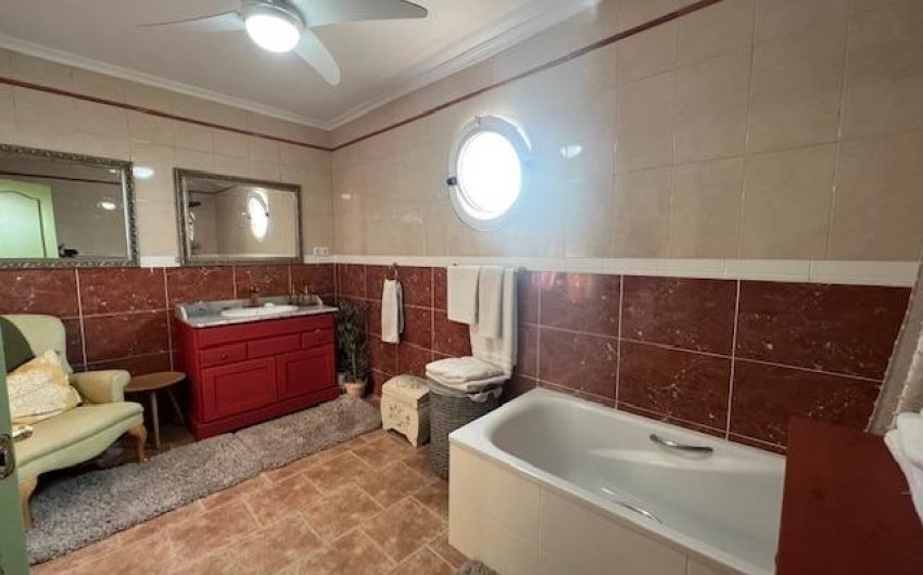 Resale - Finca -
Dolores - Comunidad Valenciana