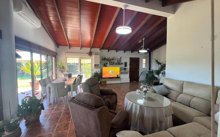 Resale - Finca -
Dolores - Comunidad Valenciana