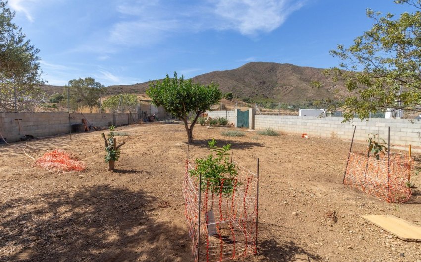 Resale - Finca -
Entrerrios - Inland