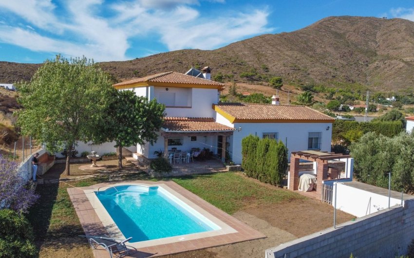Resale - Finca -
Entrerrios - Inland