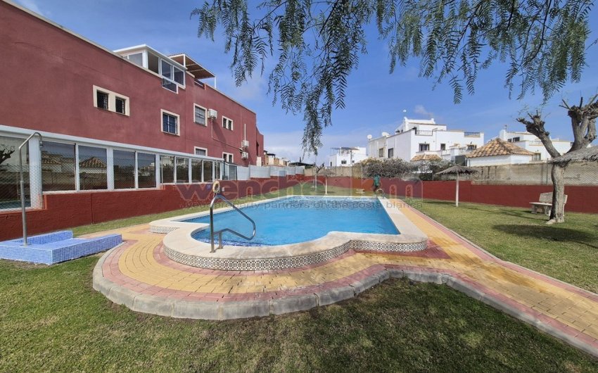 Resale - high-bungalow -
Orihuela Costa - Los Altos