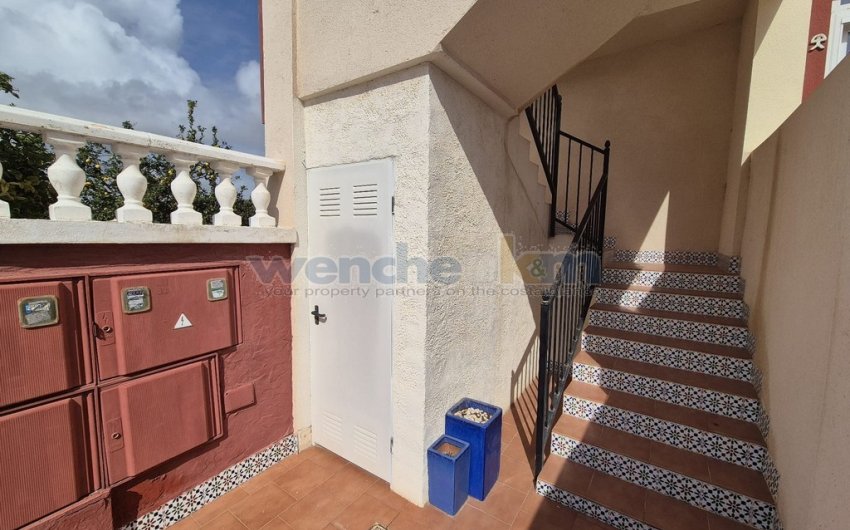 Resale - high-bungalow -
Orihuela Costa - Los Altos