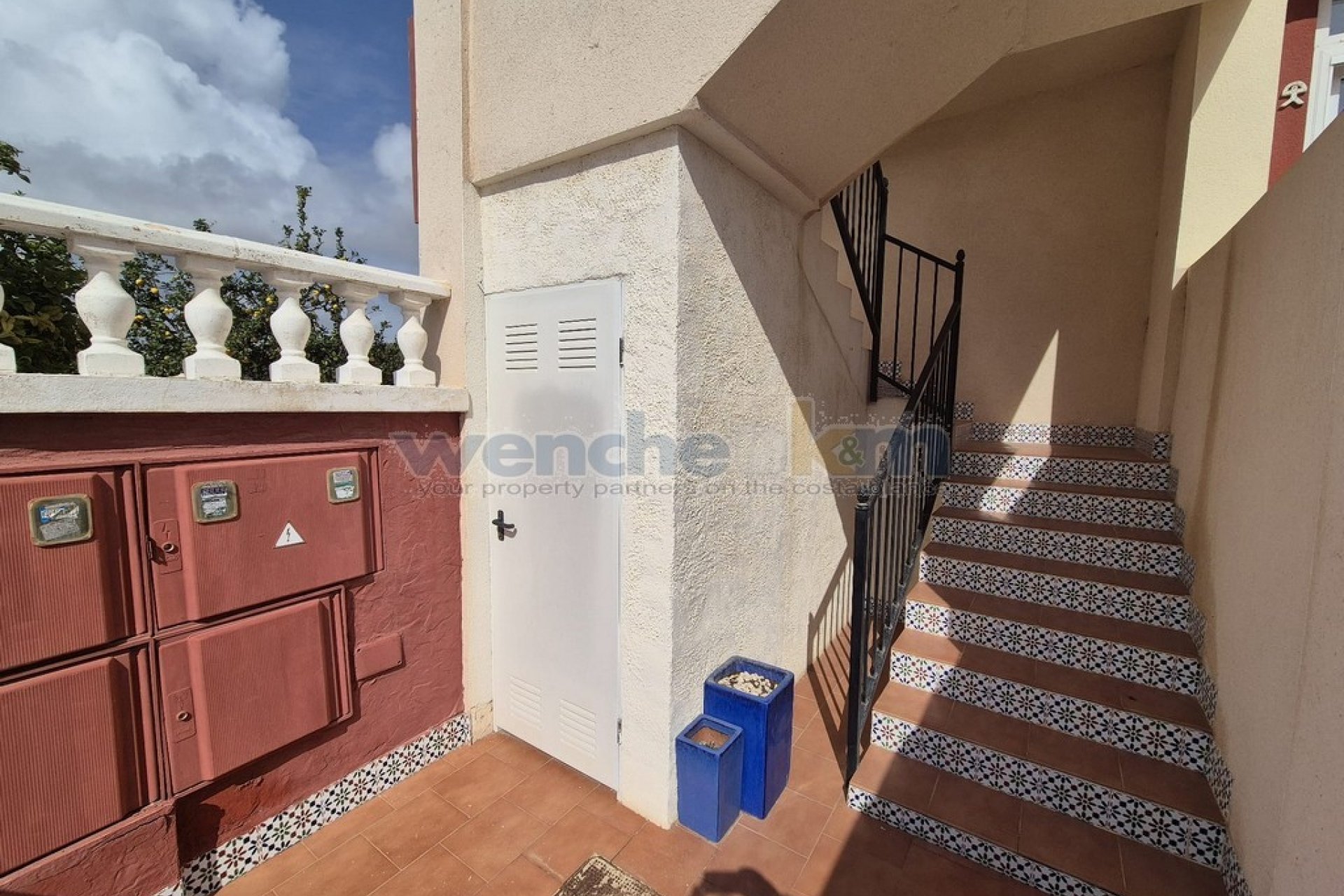 Resale - high-bungalow -
Orihuela Costa - Los Altos