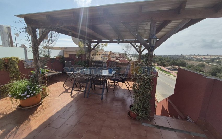 Resale - high-bungalow -
Orihuela Costa - Los Altos