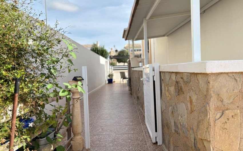 Resale - House - Detached Villa (4) -
Torre Pacheco - Sierra Golf - Balsicas