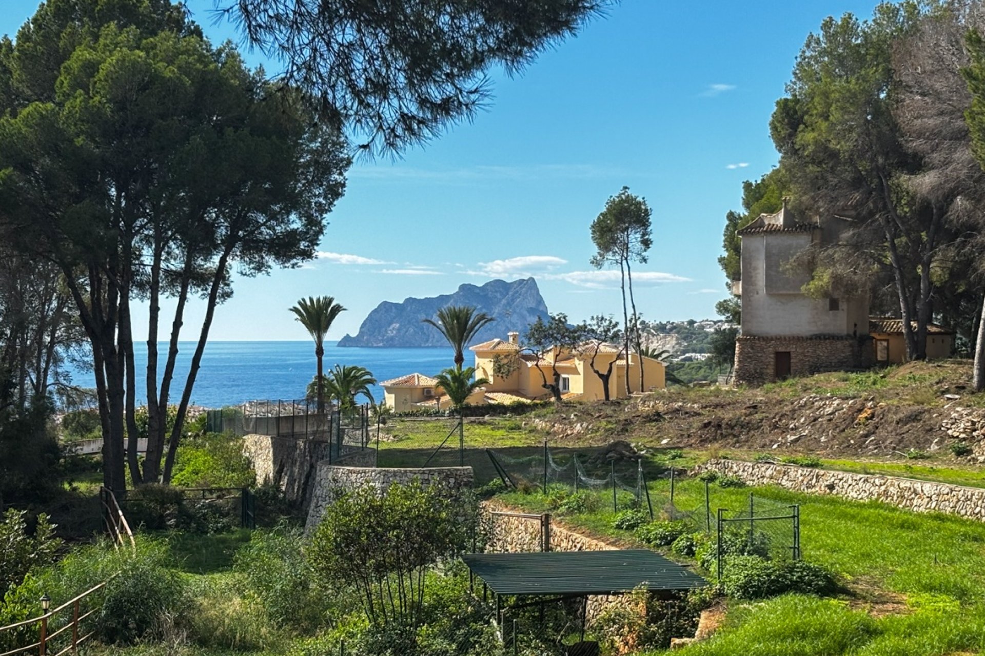 Resale - Land -
Moraira - Pla Del Mar