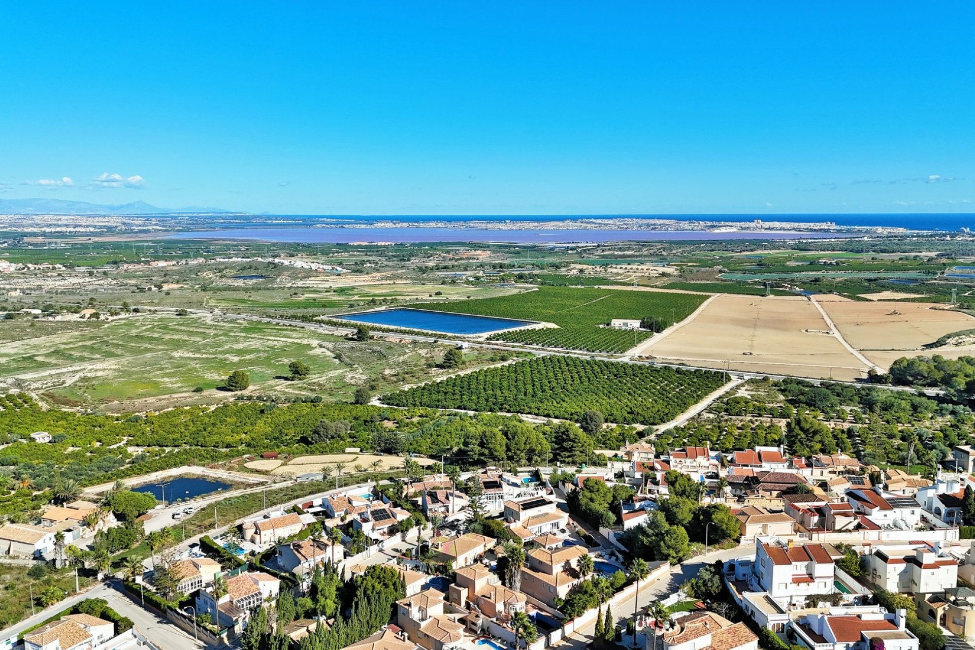 Resale - Land -
San Miguel de Salinas