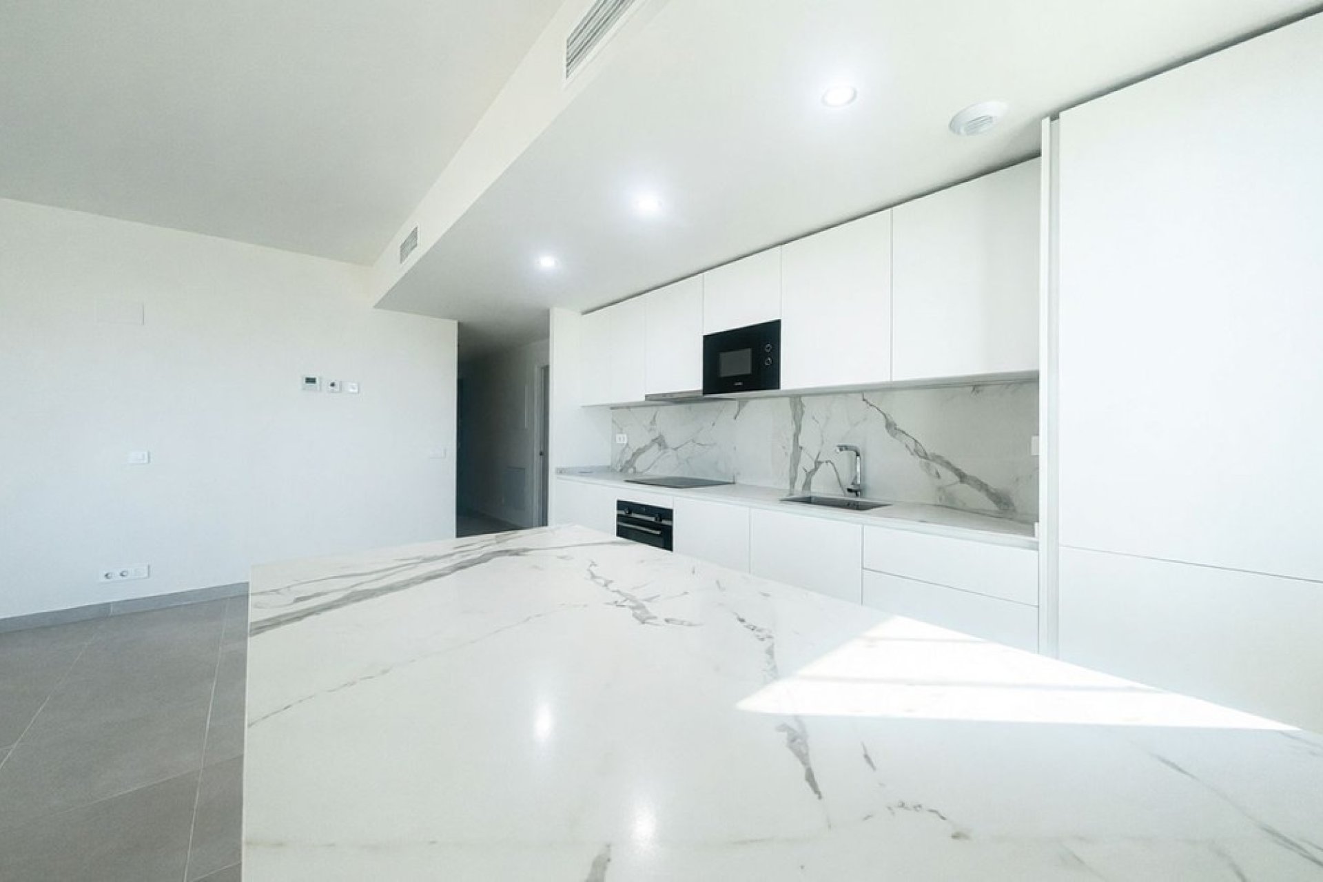 Resale - Penthouse -
Benalmádena - Costa del Sol