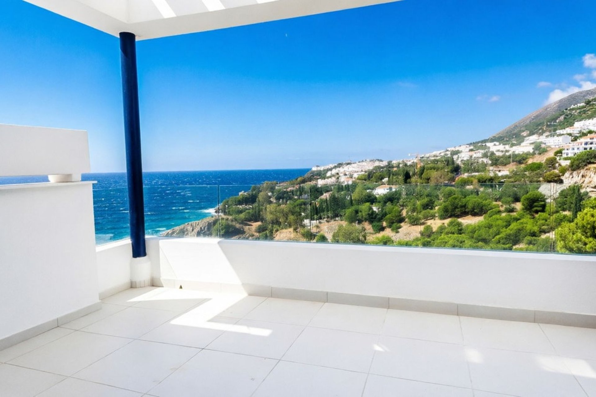 Resale - Penthouse -
Benalmádena - Costa del Sol