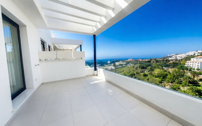 Resale - Penthouse -
Benalmádena - Costa del Sol