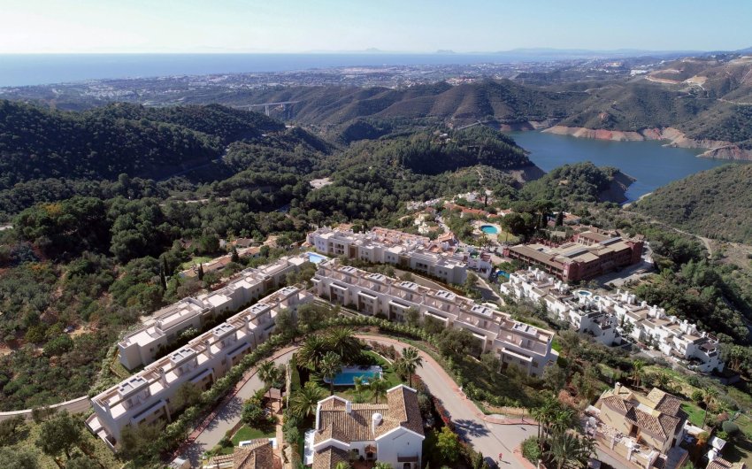 Resale - Penthouse -
Istán - Cerros De Los Lagos