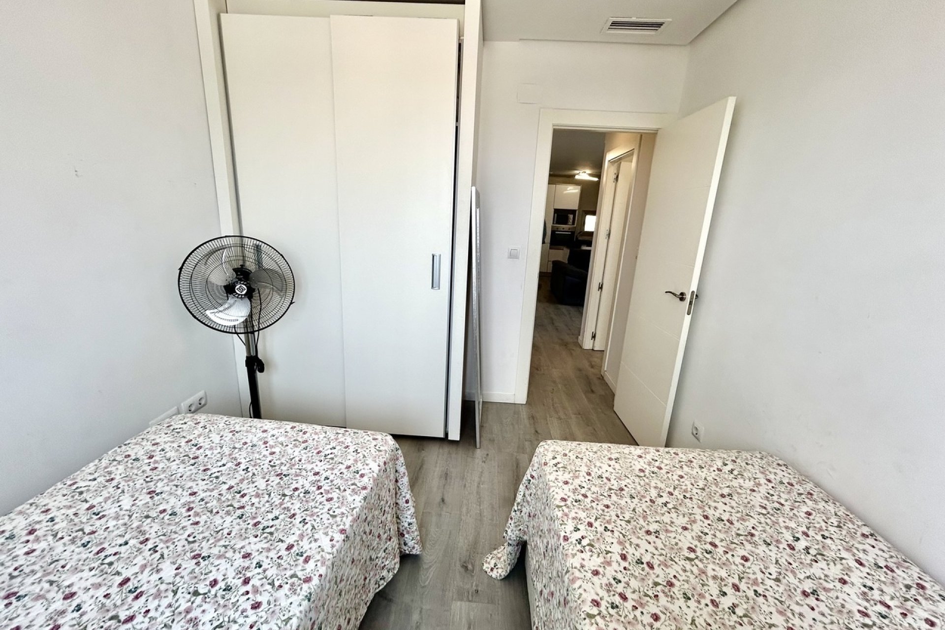 Resale - Penthouse -
Los Dolses - Inland