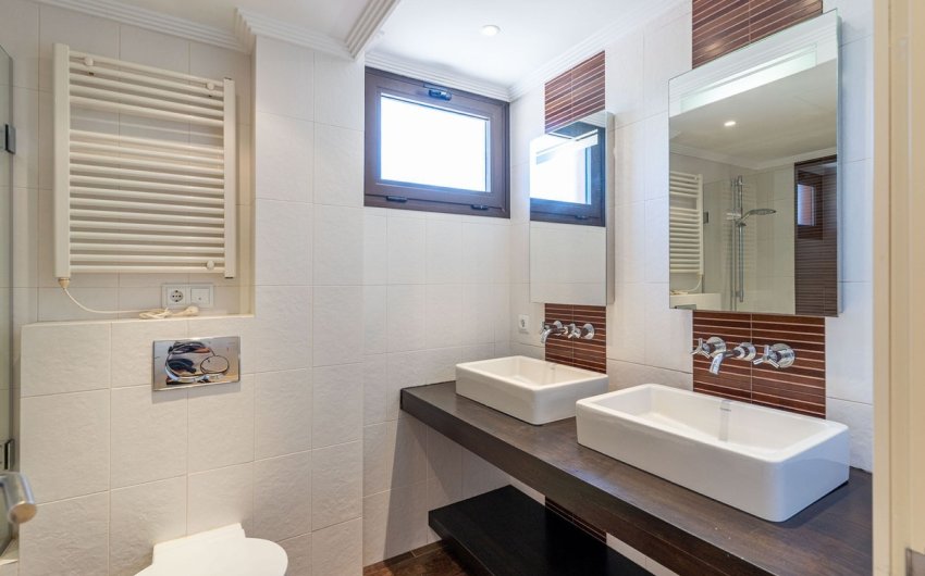 Resale - Penthouse -
Manilva - Inland