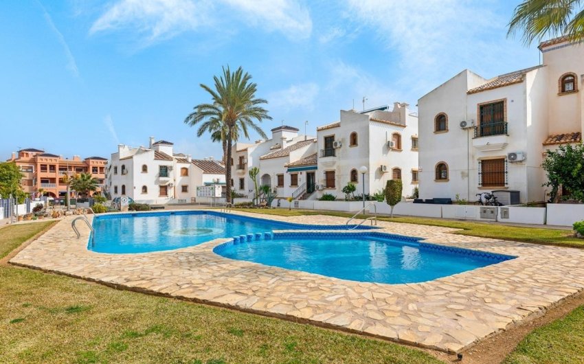 Resale - Penthouse -
Orihuela Costa - PAU 8