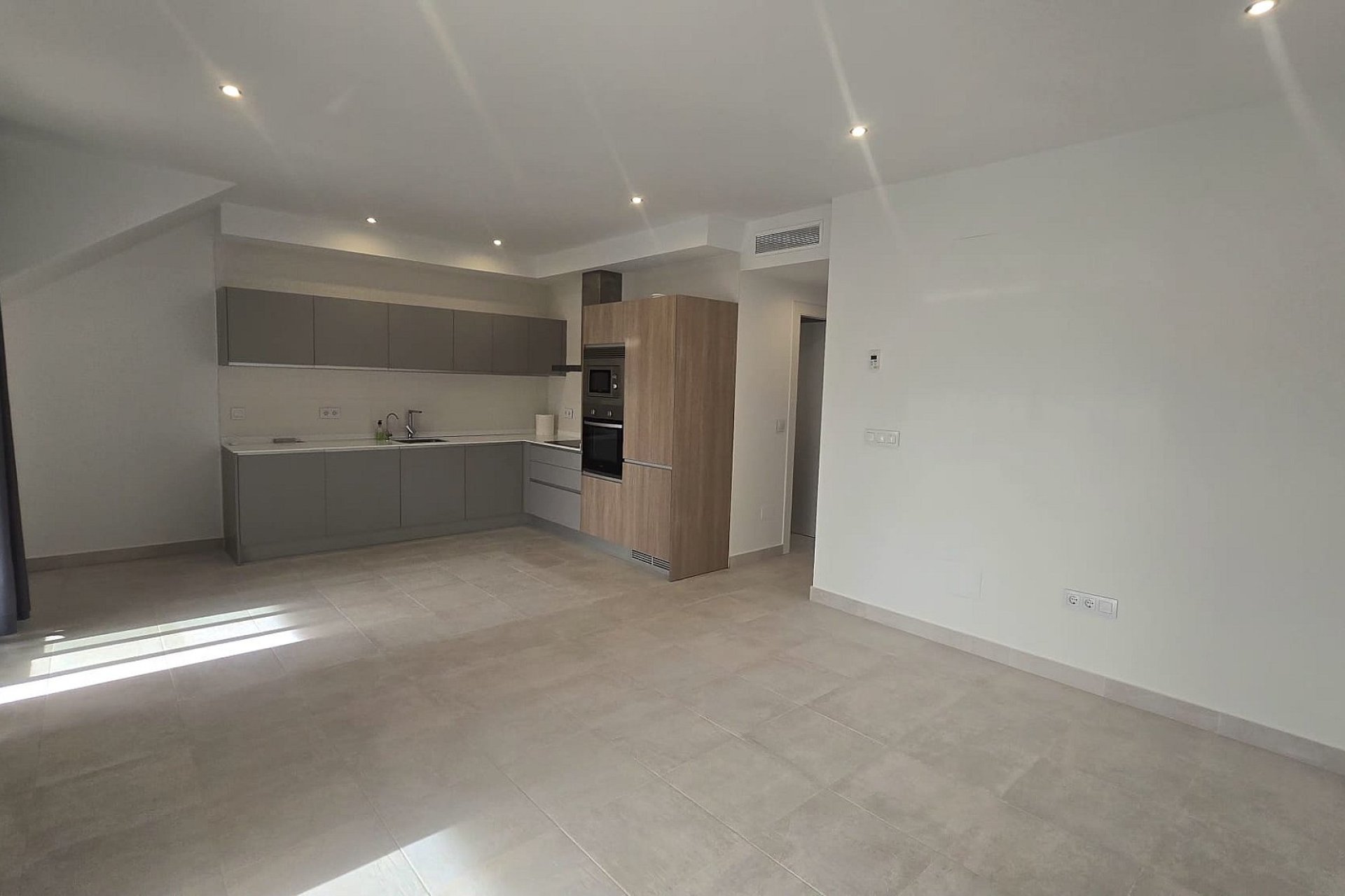 Resale - Penthouse -
Pilar de la Horadada - Costa Blanca