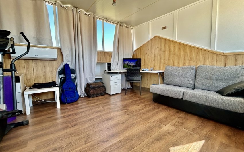 Resale - Penthouse -
Playa Flamenca - Costa Blanca