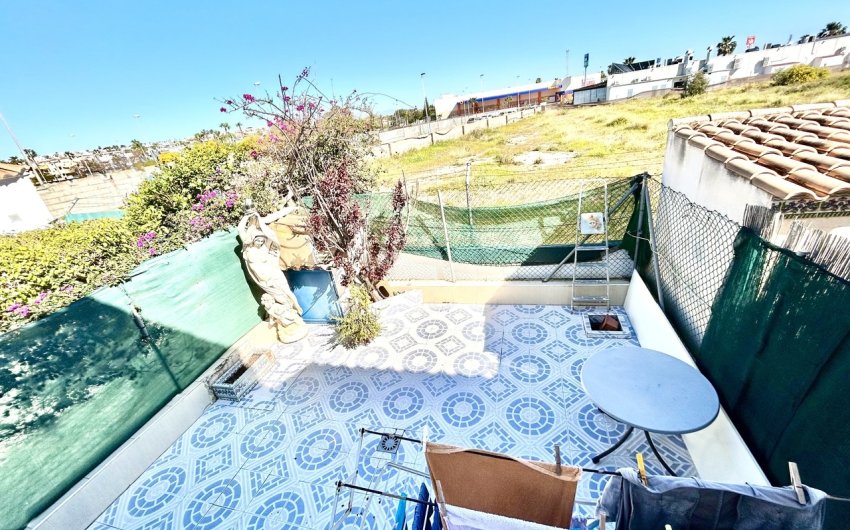 Resale - Penthouse -
Playa Flamenca - Costa Blanca