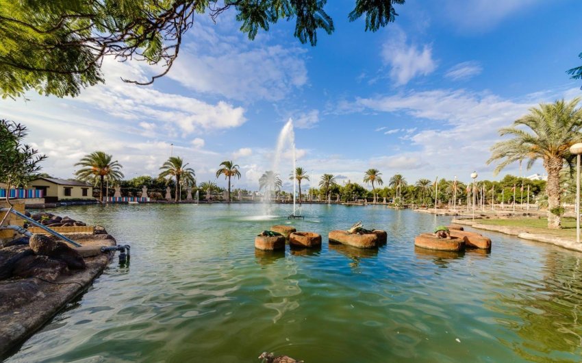 Resale - Penthouse -
Torrevieja - Centro