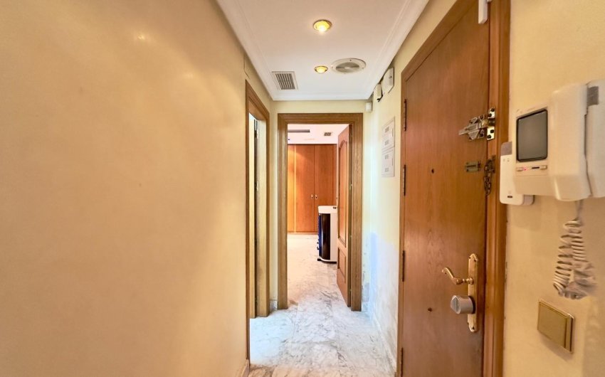 Resale - Penthouse -
Torrevieja - Centro