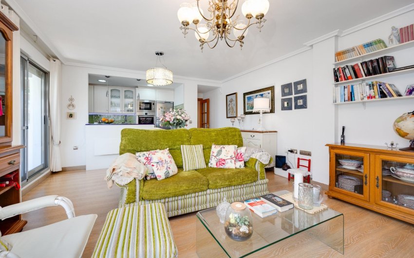 Resale - Penthouse -
Torrevieja - Centro