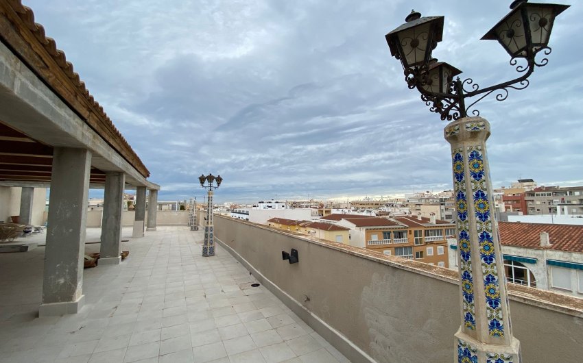 Resale - Penthouse -
Torrevieja - Costa Blanca