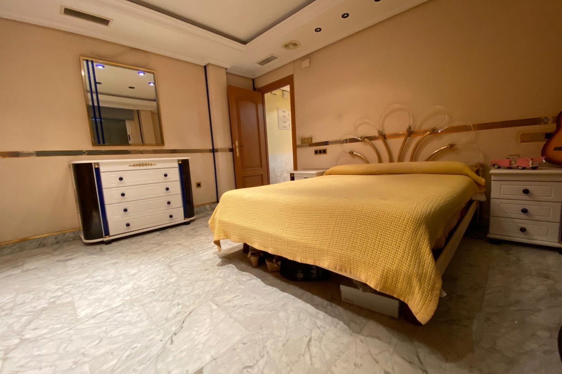 Resale - Penthouse -
Torrevieja - Costa Blanca