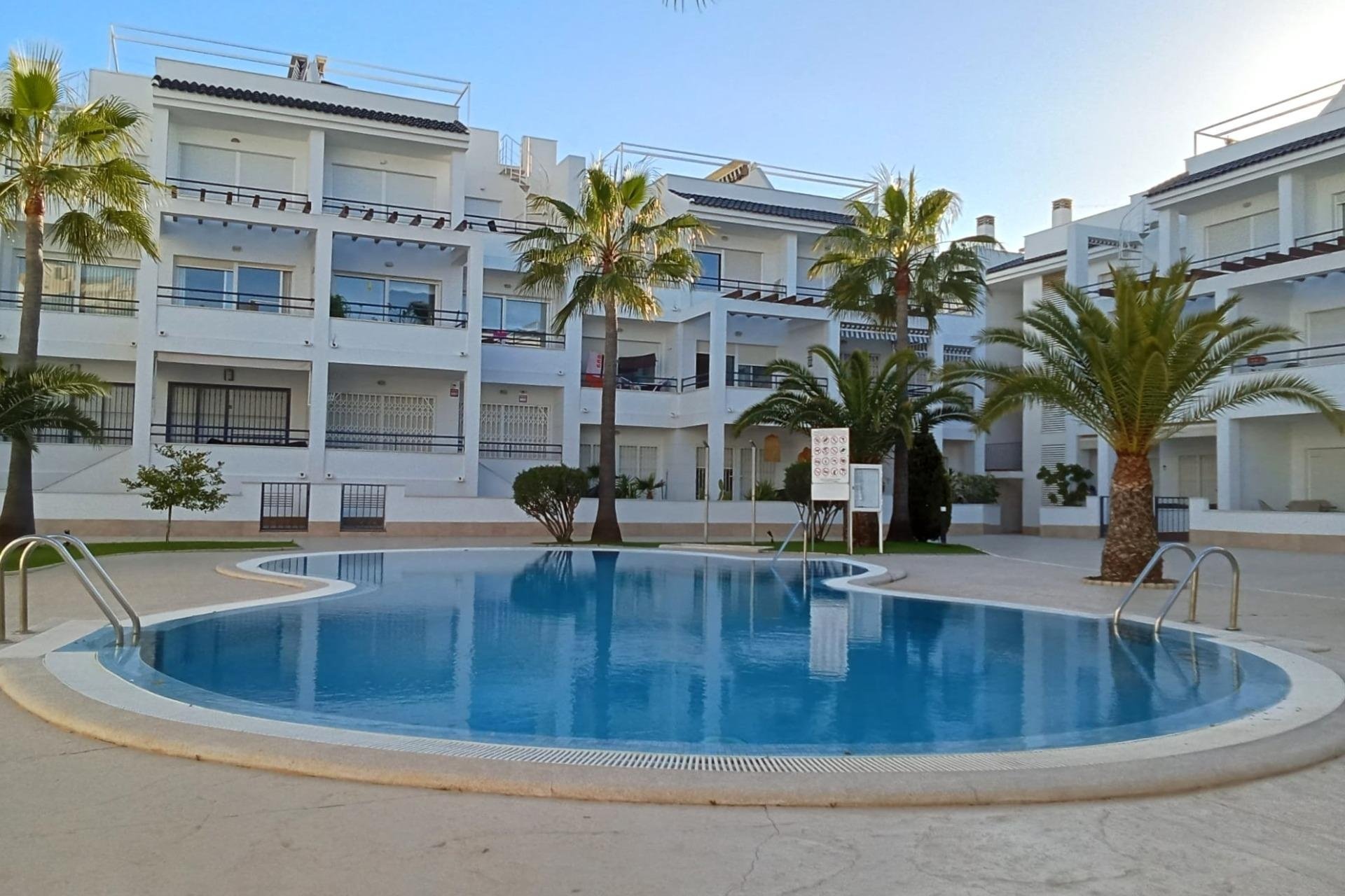 Resale - Penthouse -
Torrevieja - La Veleta
