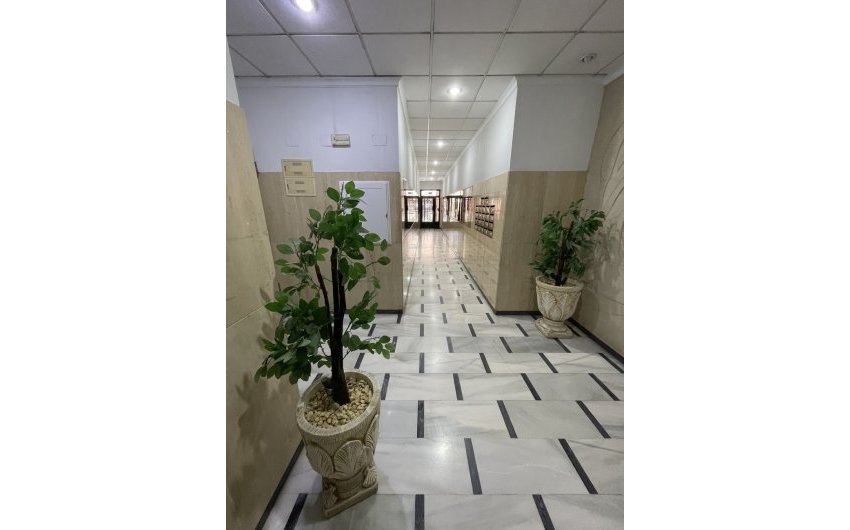 Resale - Penthouse -
Torrevieja - Playa de cura