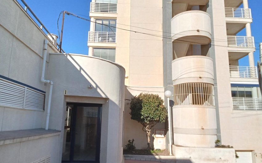 Resale - Penthouse -
Torrevieja - Playa De La Mata