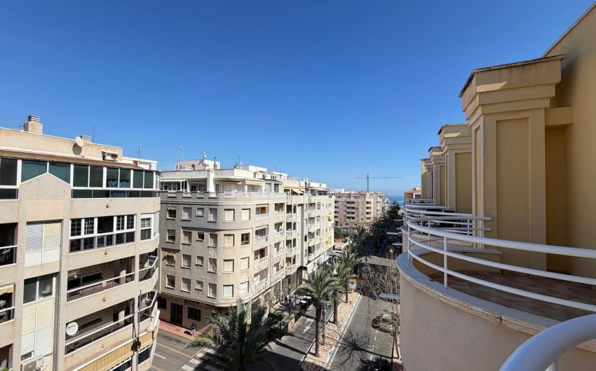 Resale - Penthouse -
Torrevieja - Playa del Cura