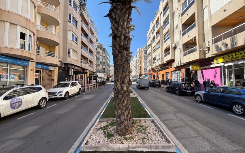 Resale - Penthouse -
Torrevieja - Playa del Cura