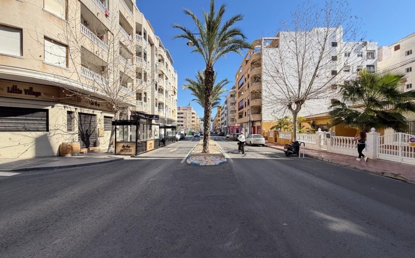 Resale - Penthouse -
Torrevieja - Playa del Cura